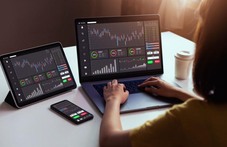 Transmettre ses cryptomonnaies : enjeux et solutions